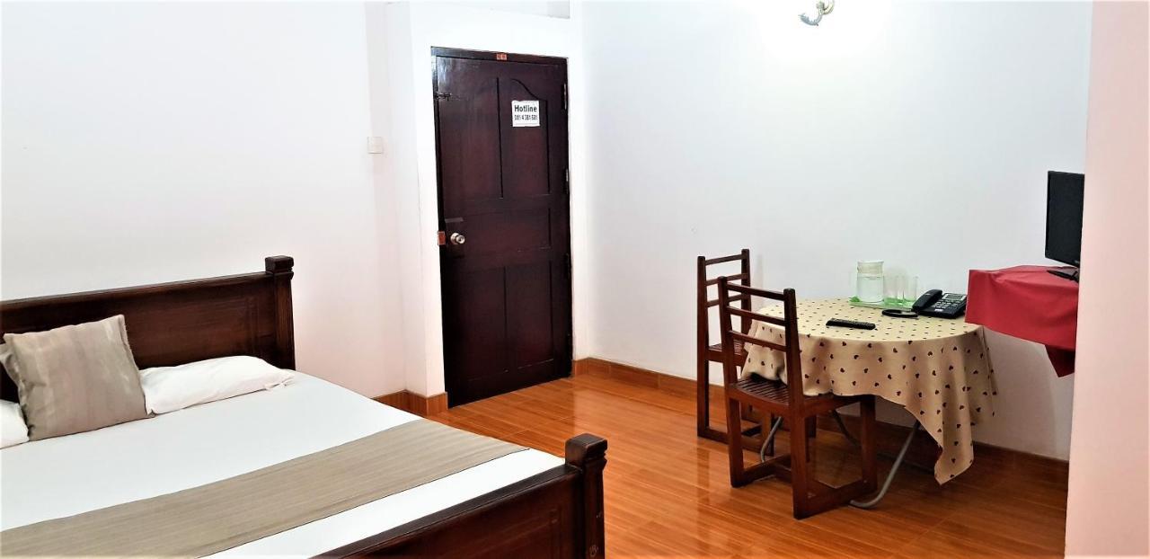 Hotel Green Court Homagama Exterior foto